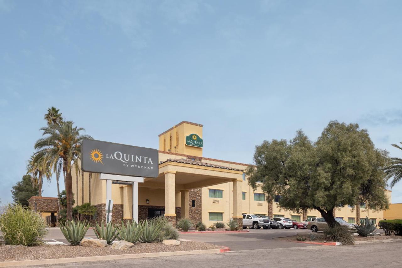 La Quinta By Wyndham Tucson - Reid Park Hotel Exterior photo